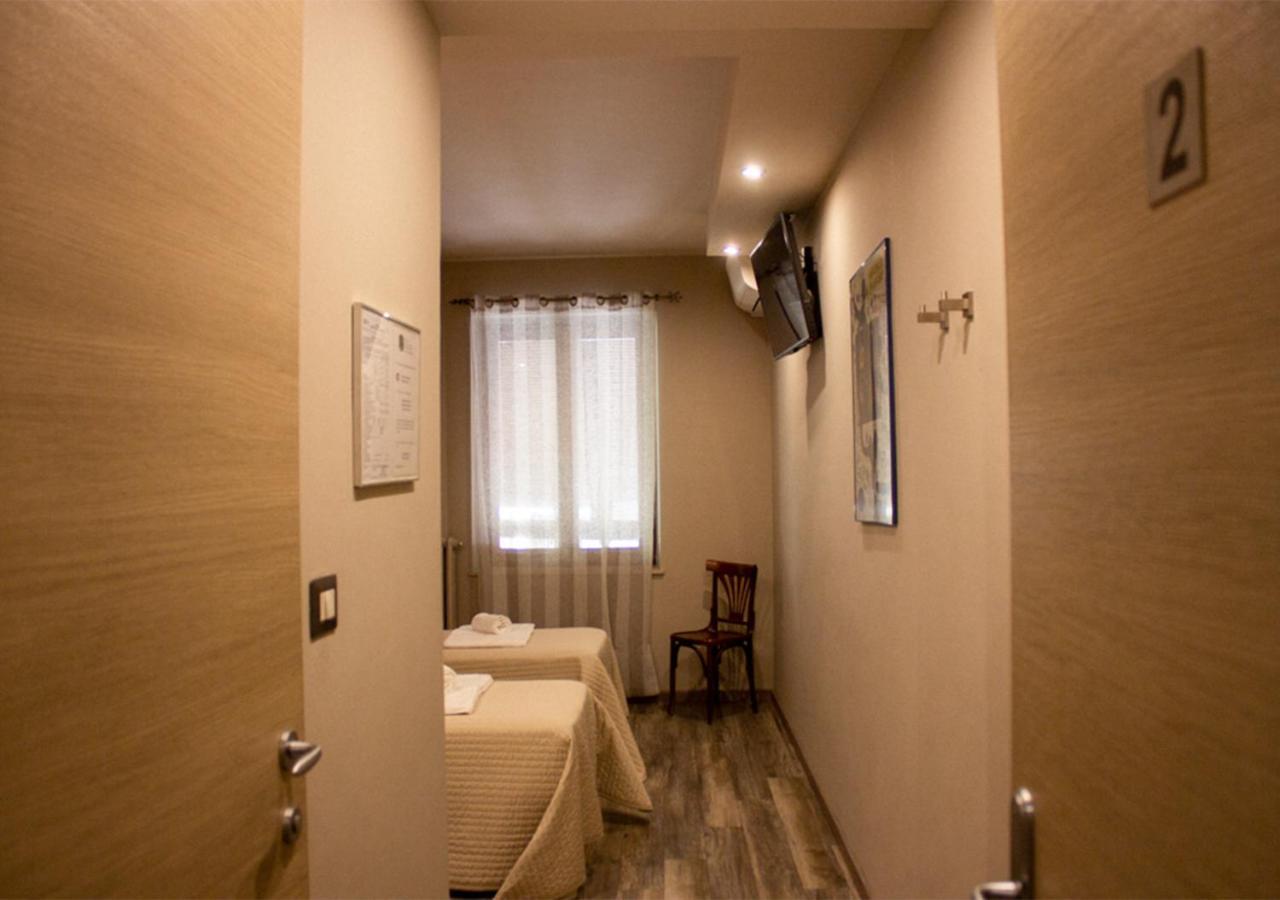 Hotel Trattoria Due Citroni Casalgrasso Exteriér fotografie