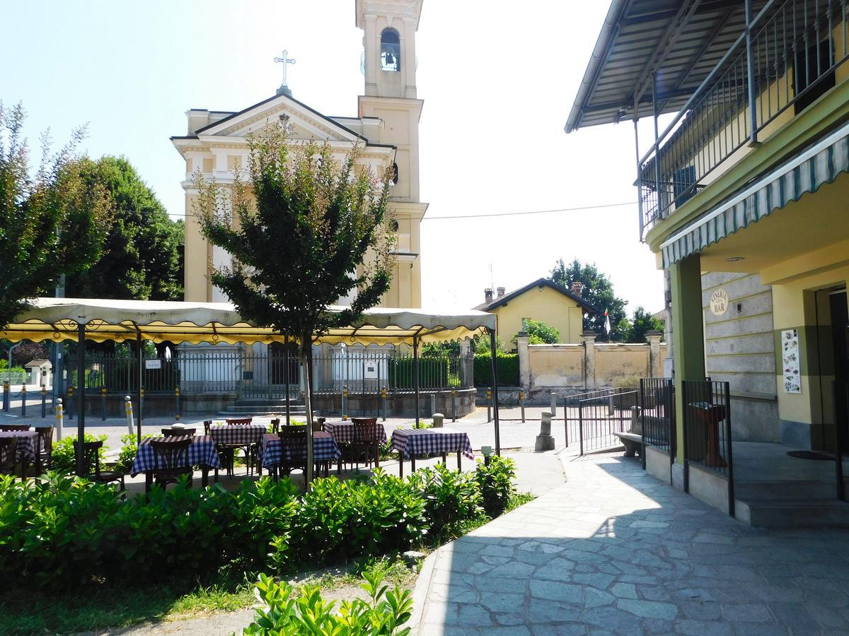 Hotel Trattoria Due Citroni Casalgrasso Exteriér fotografie