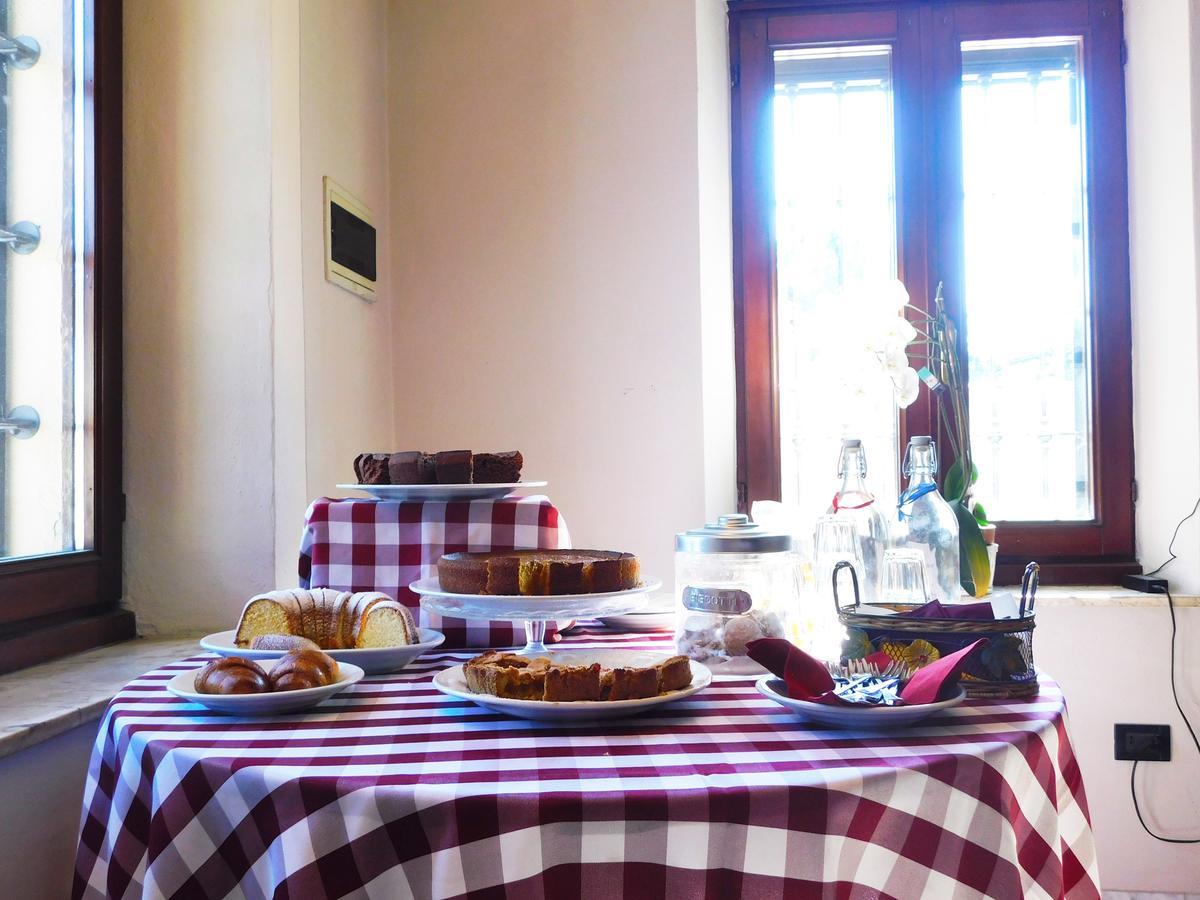 Hotel Trattoria Due Citroni Casalgrasso Exteriér fotografie